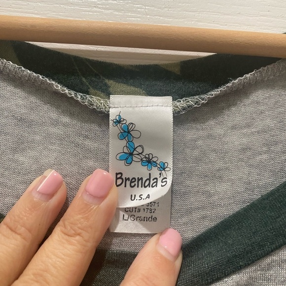 COPY - Raglan T Shirt, Grey and Hunter Green Floral, size large or 10 or 12 - Picture 5 of 5